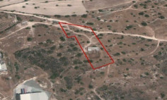 Large commercial for sale in Ypsonas