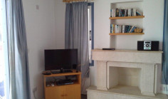 6 bedroom house with swimming pool for sale in Chloraka