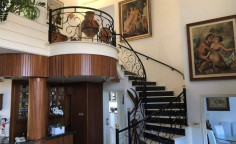 4 bedroom house with swimming pool for sale in Ekali