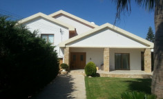 4 bedroom house for sale in Parekklisia