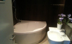 5 bedroom penthouse with swimming pool for sale in Germasogeia Tourist Area