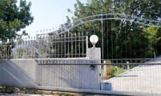 5 bedroom unfurnished house with swimming pool for sale in Palodia