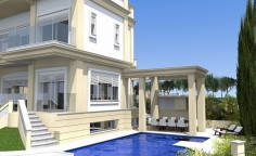 Spacious 5 bedroom house with swimming pool for sale in Kissonerga