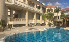 8 bedroom house with swimming pool for sale in Kalogiroi