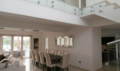 Luxury 5 bedroom house with swimming pool for sale in Protaras
