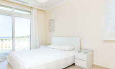 4 bedroom furnished house with swimming pool for sale in Coral Bay