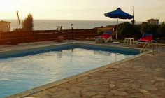 Luxury 4 bedroom house with swimming pool for sale in Poli Crysochous