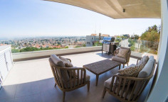 Beautiful 3 bedroom apartment with swimming pool for sale in Agia Fyla