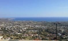 7 bedroom house with swimming pool for sale in Peyia