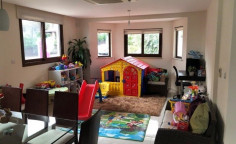 Spacious 3 bedroom house with swimming pool for sale in Agios Athanasios