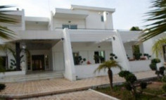 7 bedroom house with swimming pool for sale in Dasoupolis