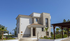 4 bedroom house for sale in Argaka