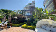 4 bedroom house with swimming pool for sale in Germasogeia Tourist Area