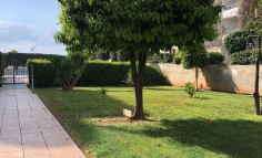 3 bedroom furnished apartment with swimming pool for sale in Germasogeia Tourist Area