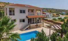 House (detached) in Moutagiaka Tourist Area, Limassol for sale 