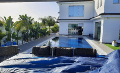 6 bedroom house with swimming pool for sale in Dhekelia