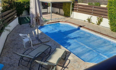 3 bedroom house with swimming pool to rent in Chloraka