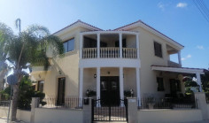 House (detached) in Koloni, Paphos for rent 