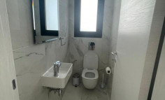 5 bedroom house with swimming pool to rent in Germasogeia Tourist Area