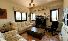 4 bedroom furnished house for sale in Kiti