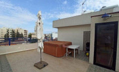 Spacious 3 bedrooms penthouse for sale in Larnaca Centre