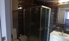 Spacious 3 bedrooms penthouse for sale in Larnaca Centre