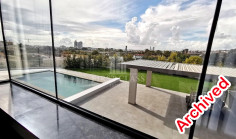 Spacious 5 bedroom house with swimming pool for sale in Germasogeia