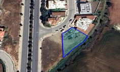 Large residential 600 m2 for sale in Lakatamia, Nicosia