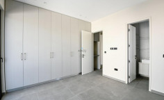 Sea front apartment in Oroklini, Larnaca 
