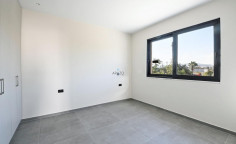 Sea front apartment in Oroklini, Larnaca 