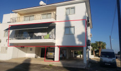 Spacious 3 bedroom apartment with swimming pool for sale in Paralimni