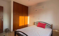 Spacious 3 bedroom apartment with swimming pool for sale in Paralimni