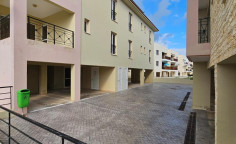 Apartment (penthouse) in Mazotos, Larnaca for sale 