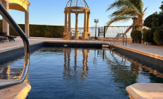 Luxury 5 bedroom house with swimming pool to rent in Agia Fyla