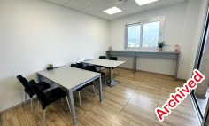 Spacious office to rent in Omonia