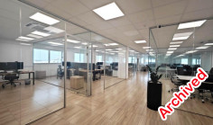 Spacious office to rent in Omonia