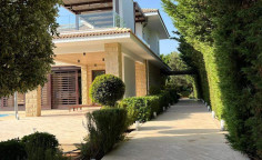 Spacious 4 bedroom furnished house with swimming pool for sale in Aphrodite Hills Spacious 4 bedroom furnished house with swimming pool for sale in Aphrodite Hills