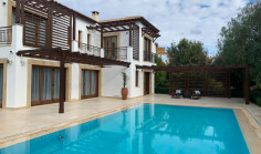 Spacious 5 bedrooms house with swimming pool for sale in Aphrodite Hills Spacious 5 bedrooms house with swimming pool for sale in Aphrodite Hills