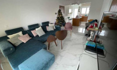Spacious 2 bedrooms apartment to rent in Mesa Geitonia