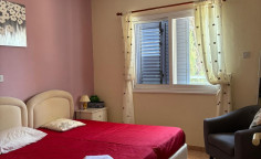 Spacious 1 bedrooms apartment with swimming pool for sale in Kato Paphos