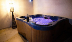 3 bedrooms penthouse for sale in Mesa Geitonia