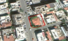 Commercial to buy in Kapsalos