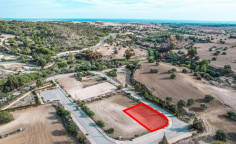 Residential 616 m2 for sale in Alethriko, Larnaca