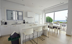 5 bedroom seafront villa for sale, Ayia Triada 