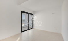 4 bedroom unfurnished villa for sale in Dromolaxia