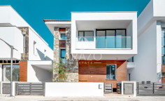 4 bedroom unfurnished villa for sale in Dromolaxia