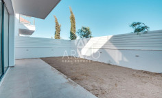 4 bedroom unfurnished villa for sale in Dromolaxia