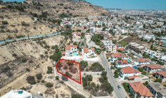 Luxury residential 575 m2 for sale in Oroklini, Larnaca
