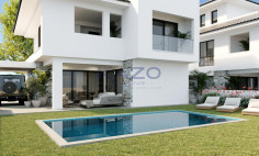 Four bedroom villa with sea view in Pyla 