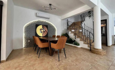 Large 4 bedroom house for sale in Engomi